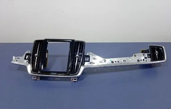 Volvo S90, V90 Side skirt rear trim 31403974