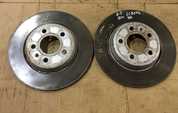 Audi A5 8T 8F Rear brake disc 8K0615601B
