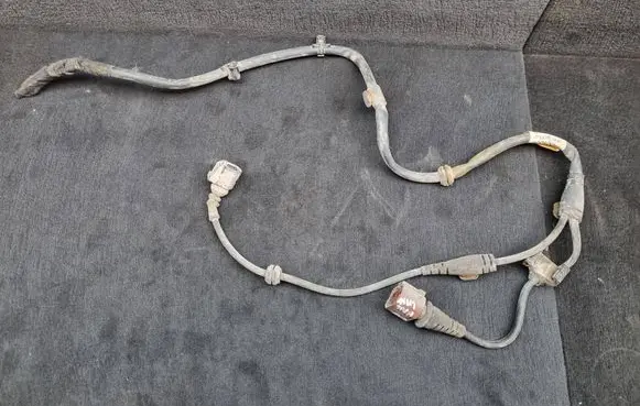 Audi A6 Allroad C6 Rear ABS sensor wiring 4F0972254H