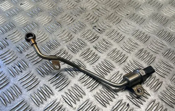 BMW 5 F10 F11 Exhaust gas pressure sensor 8514018