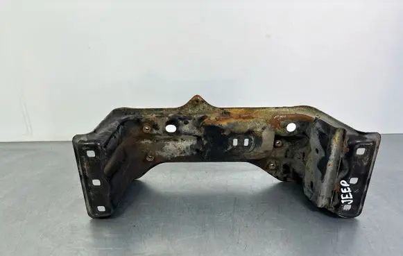 Jeep Grand Cherokee Gearbox mounting bracket 