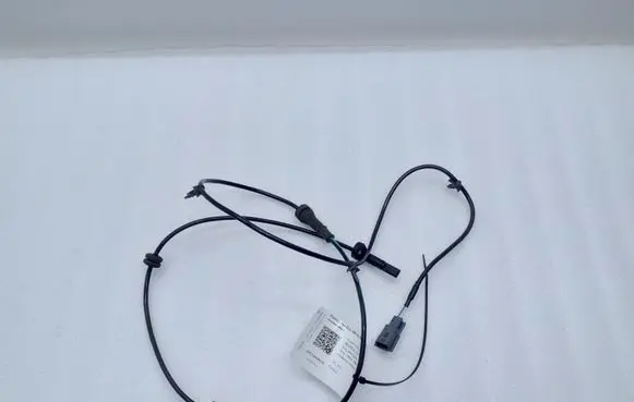 Nissan Juke I F15 ABS brake wheel speed sensor 479101KA0A