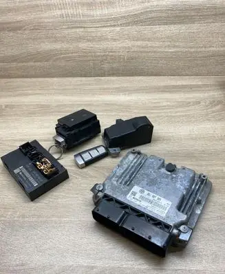 Volkswagen PASSAT CC Engine ECU kit and lock set 06J907309 3C0905843R 3C0959433AR