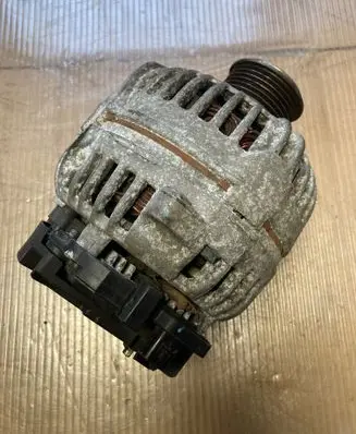 Nissan Qashqai Generator/alternator BR14M1 F00M144181