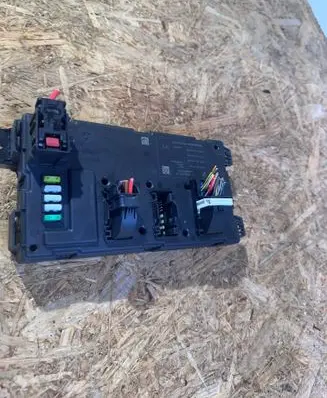BMW 4 F32 F33 Central body control module 9866982 00000F4D L003000002