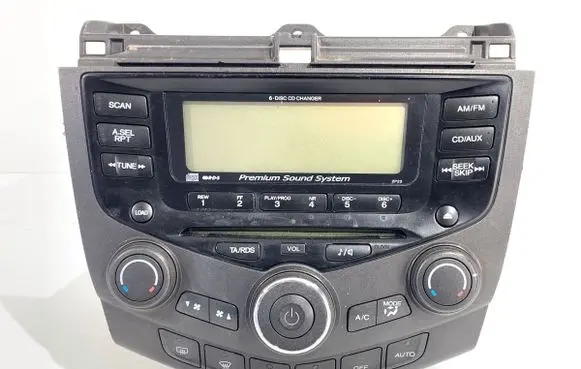 Honda Accord Radio/CD/DVD/GPS head unit 39175SEAE220M1