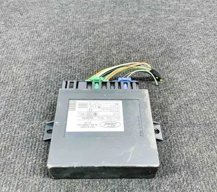 Ford Focus Door central lock control unit/module DL008198 5WK47230DT83SA