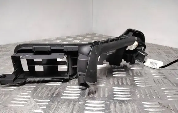 Audi A6 S6 C6 4F Front door interior handle 4F1867161 8E0959565A