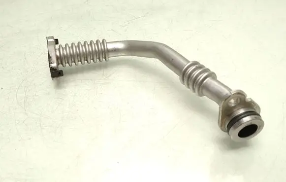 Seat Leon (5F) Turbo turbocharger oiling pipe/hose 04l145736h