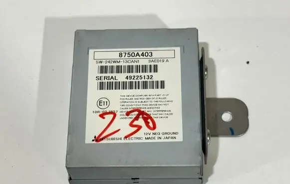 Mitsubishi Outlander GPS navigation control unit/module 8750A403