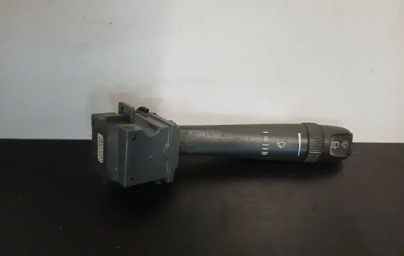 Volvo V70 Wiper control stalk 30669741 04W31D