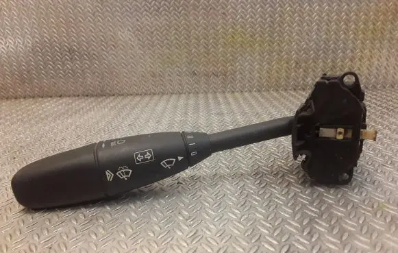 Mercedes-Benz CLS C219 Wiper speed switch 1715402245 A1715402245