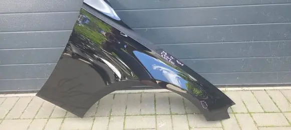 Mercedes-Benz E W214 Fender A2148810400 A2148810460