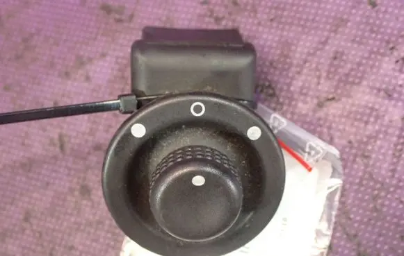 Renault Laguna II Wing mirror switch 