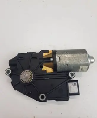 Honda Civic Sunroof motor/actuator 1717821A