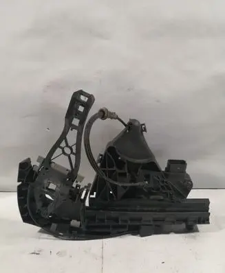 Volvo V50 Front door lock 985915 30699110