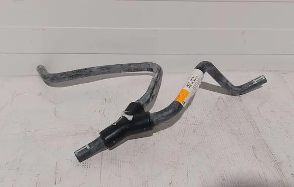 Chevrolet Camaro Engine coolant pipe/hose 22908202