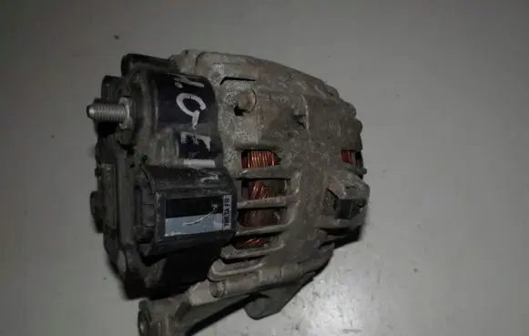Hyundai Genesis Generator/alternator 373012C1102606253