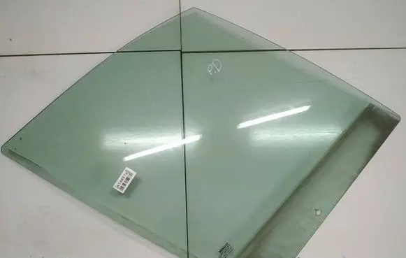 Renault Scenic I Front door window glass four-door as2