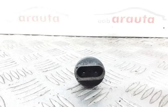 Volkswagen Golf IV Windshield washer fluid level sensor 7M0919376