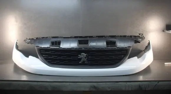Peugeot Partner III Front bumper 