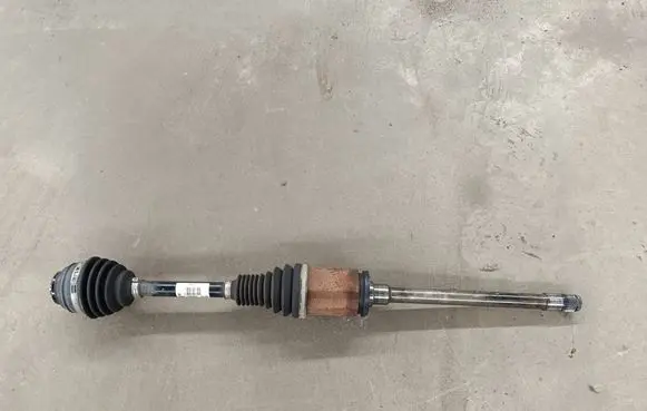 BMW 4 F32 F33 Front driveshaft 7597694
