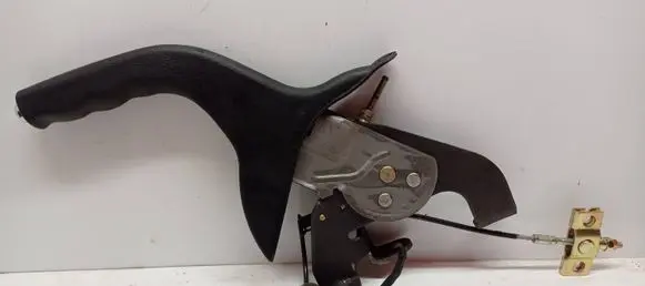 Hyundai Santa Fe Handbrake/parking brake lever assembly 9383026000