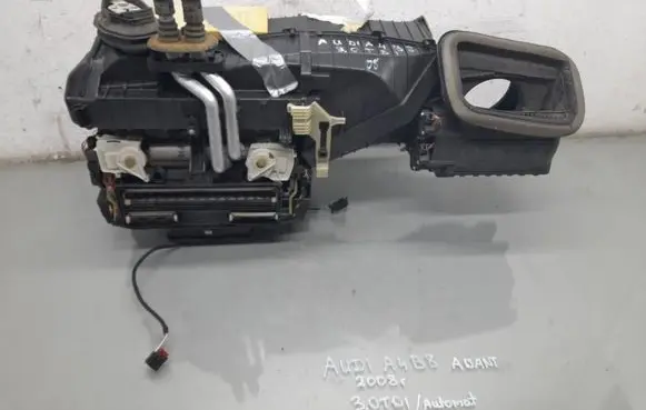 Audi A4 S4 B8 8K Interior heater climate box assembly 8K1820005AG
