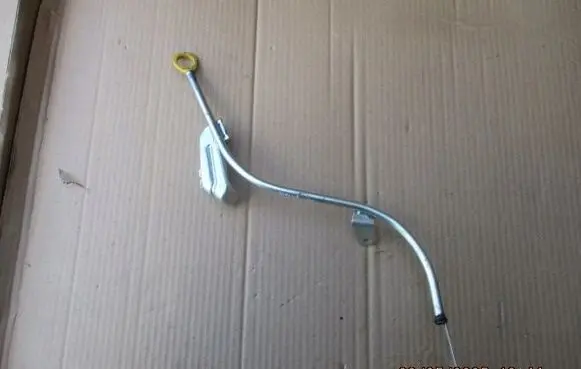 Toyota C-HR I Oil level dip stick 18BAGNET