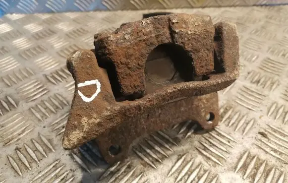 Smart ForTwo I Front brake caliper
