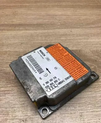 Audi A4 S4 B5 8D Airbag control unit/module 8D0959655C 0285001176 USED