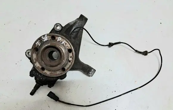 Volvo S60 Front wheel hub