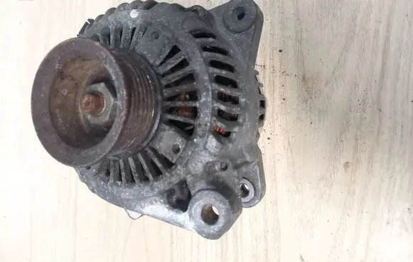 Toyota RAV 4 (XA20) Generator/alternator 2706028080 1012117400