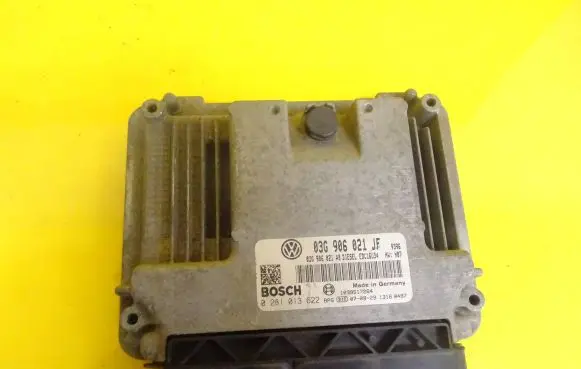 Seat Altea XL Engine control unit/module 03G906021JF 0281013622