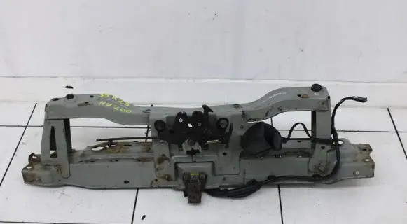 Nissan NV200 Radiator support slam panel 