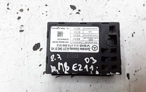 Mercedes-Benz E W211 Gateway control module a2115403145