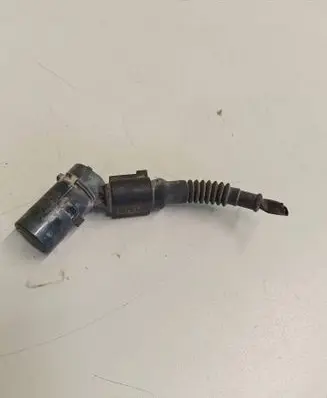 Audi A6 S6 C5 4B Front parking sensor holder (PDC) 60280301
