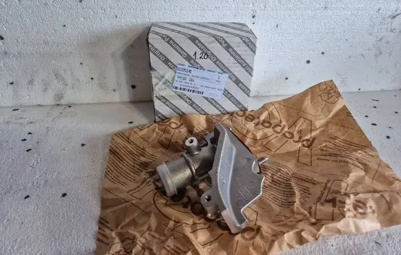 Alfa Romeo Giulietta Thermostat 55225145