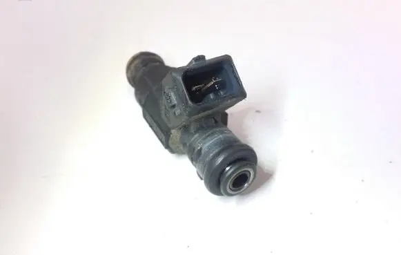 Mercedes-Benz A W168 Fuel injector A0000788723 0280155753