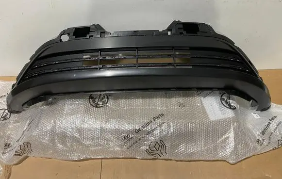 Hyundai Kona I Front bumper lip 86561DDAA0