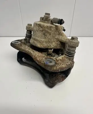 Hyundai i20 (GB IB) Front brake caliper