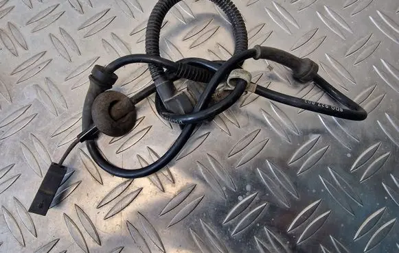 Audi A4 S4 B5 8D ABS brake wheel speed sensor 8D0927803
