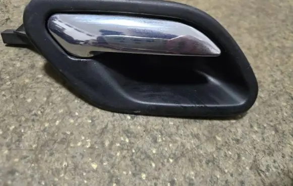BMW 5 E39 Rear door interior handle 8226050
