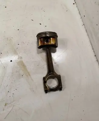 Audi A3 S3 A3 Sportback 8P Piston with connecting rod