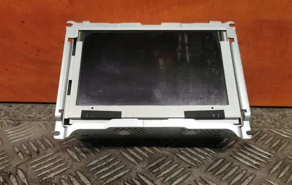 Jaguar XF Screen/display/small screen 8X2310E889AE