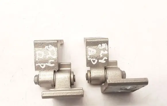 Fiat Bravo Front door hinge set 