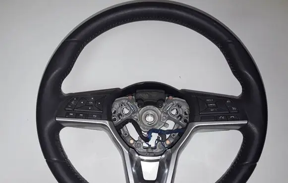 Nissan Qashqai Steering wheel 34267878A