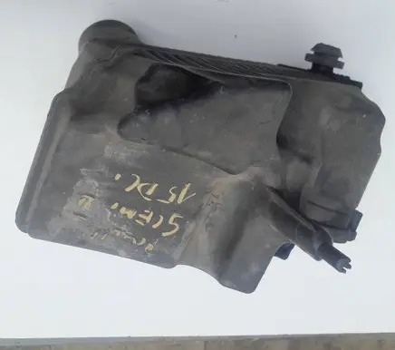 Renault Scenic II - Grand scenic II Air filter box 8200176559 8200369798D 14141808