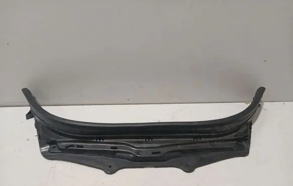 BMW 5 G30 G31 G38 Other engine bay part 7340207