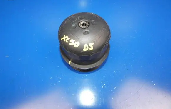 Land Rover Discovery Sport Oil filter cover 31321084